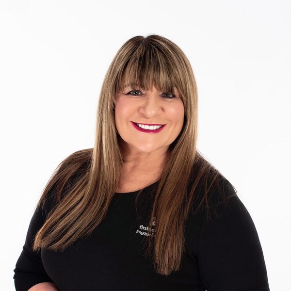 Elizabeth Beecham First National Real Estate Engage Eastlakes BELMONT