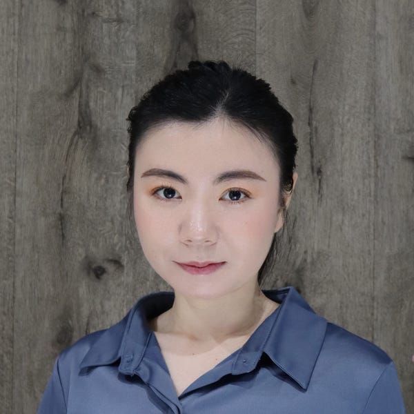 Coral Ouyang Avenew Realty Group PARADISE WATERS