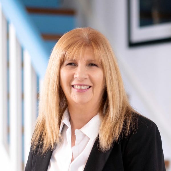 Roxanne McDermid Gary J Smith Real Estate (RLA 150557) PLYMPTON