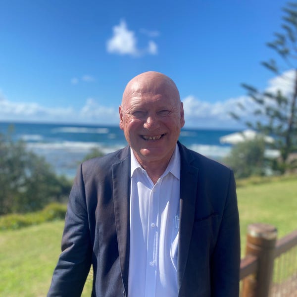 Graeme Naughton LJ Hooker The Entrance