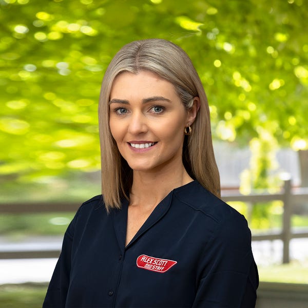 Bek Carrolan Alex Scott & Staff Korumburra