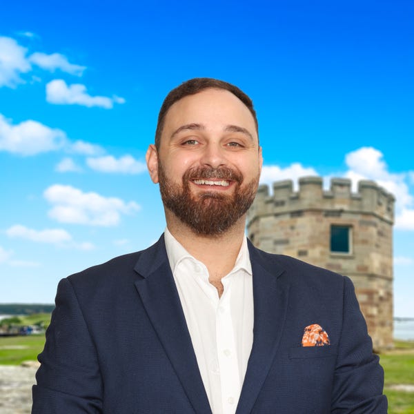 Dimitrios Petrakis Century 21 Gilles MATRAVILLE