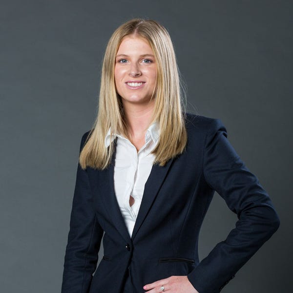 Chelsea Fode Belinda Dyer Real Estate Bayside