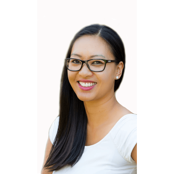 Vanessa Cao Selling Homes SUMNER