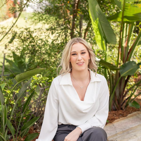 Chloe Haithwaite Peachey Estate Agents ST MARYS