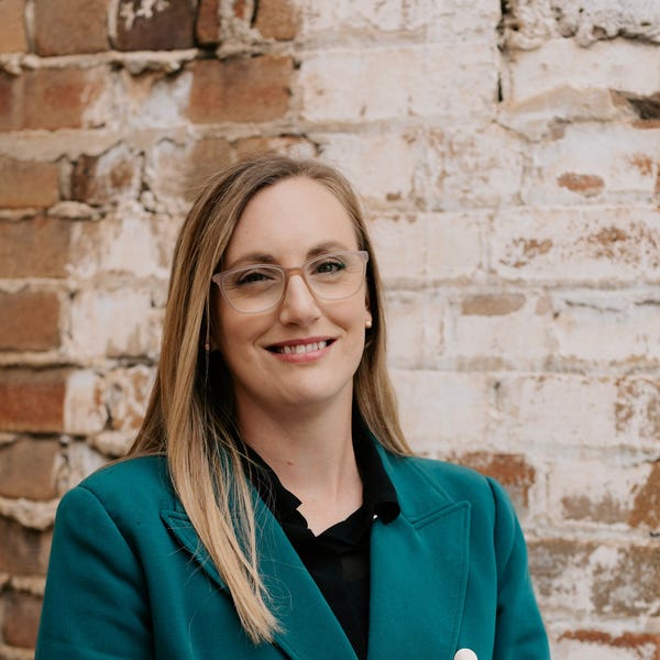 Angela Phillips Hartley Realty & Lifestyle HARTLEY