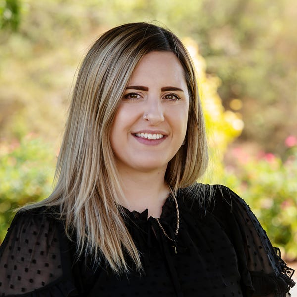 Mel Gregg Magain Real Estate Adelaide (RLA 222182)