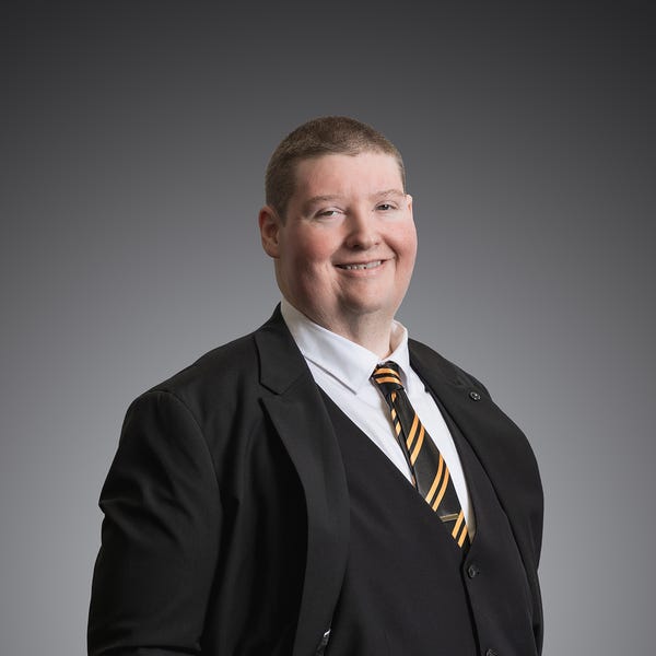 Darrell Wyatt WALKER Real Estate International