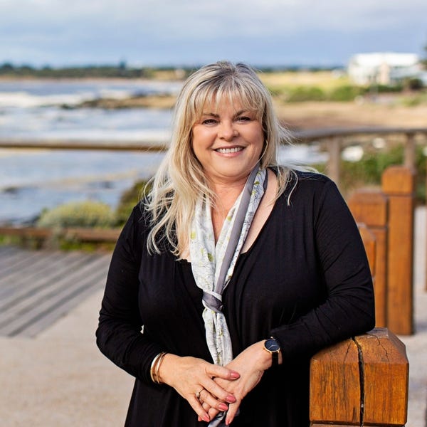 Tania Vriends Ray White Goolwa / Victor Harbor RLA298107