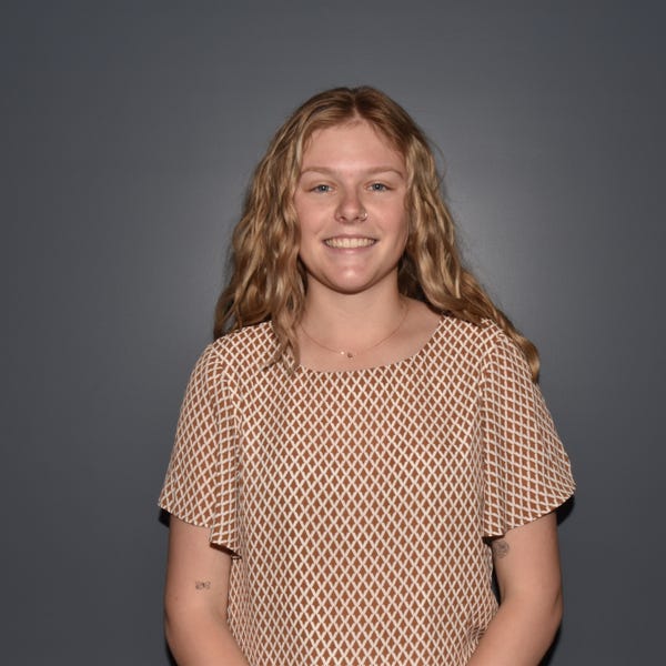 Ella Knowles Century 21 McLeods Broken Hill