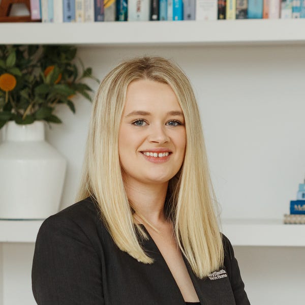 Shannon Hawthorne Gary J Smith Real Estate (RLA 150557) PLYMPTON