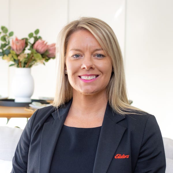 Amy Searle Elders Real Estate Dubbo