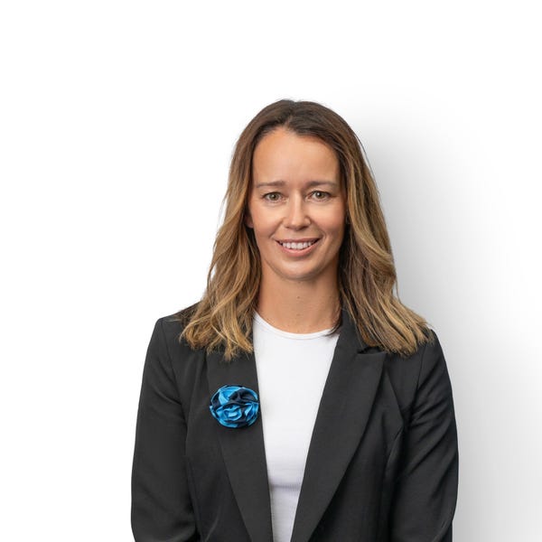 Angela Parkin Harcourts Wine Coast (RLA 249515)