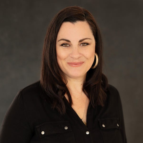 Bec Innes - Raine & Horne - Wynnum / Manly - realestate.com.au