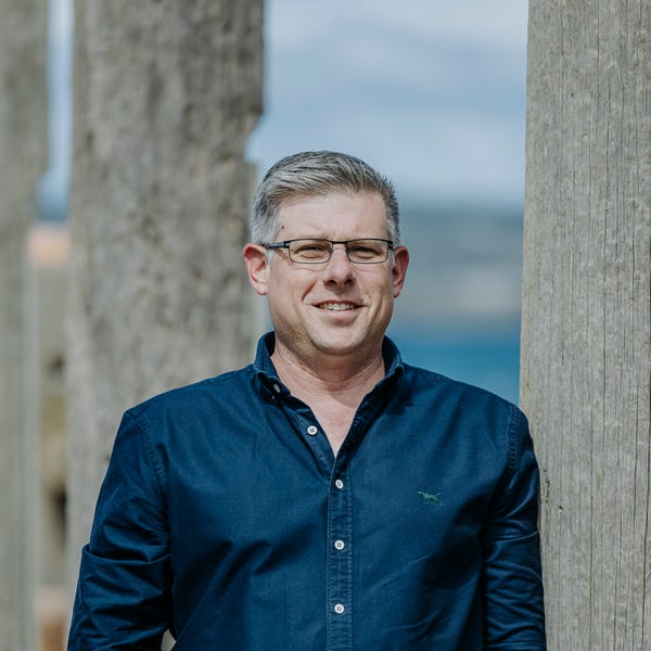 Brendon Nowotny Professionals Red Real Estate CENTENNIAL PARK