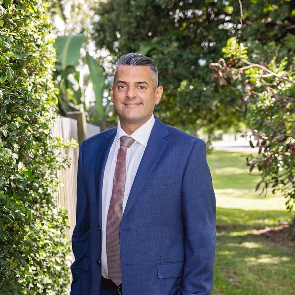 Jag Singh Ray White Carina