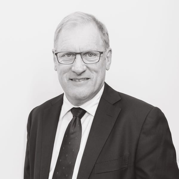 Col Medway LAWD Pty Ltd