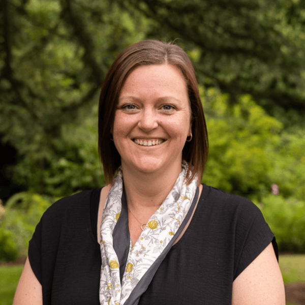 Nadine McGillivray Ray White Camperdown