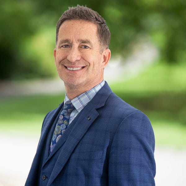 Ant Manton LJ Hooker Pinnacle Property