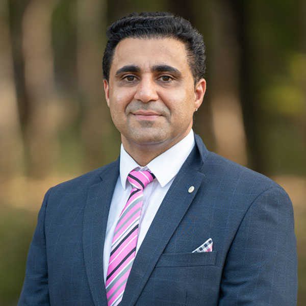 Harry Thind Waratah Estate Agents Sales Norwest