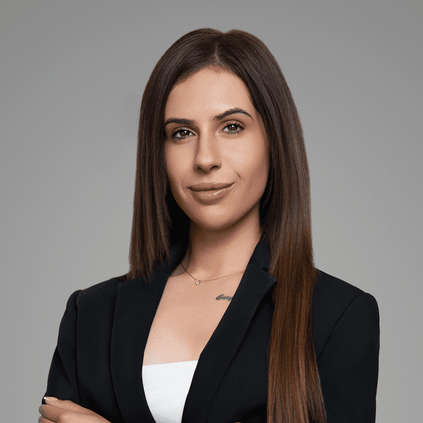 Rose Raine Mia Rose - Raine & Horne Vanguard - realestate.com.au