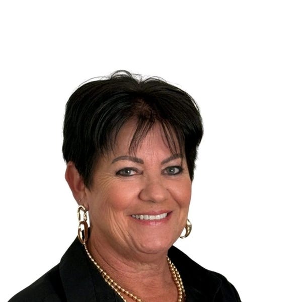 Frances Crees Elders Real Estate Willunga RLA 62833