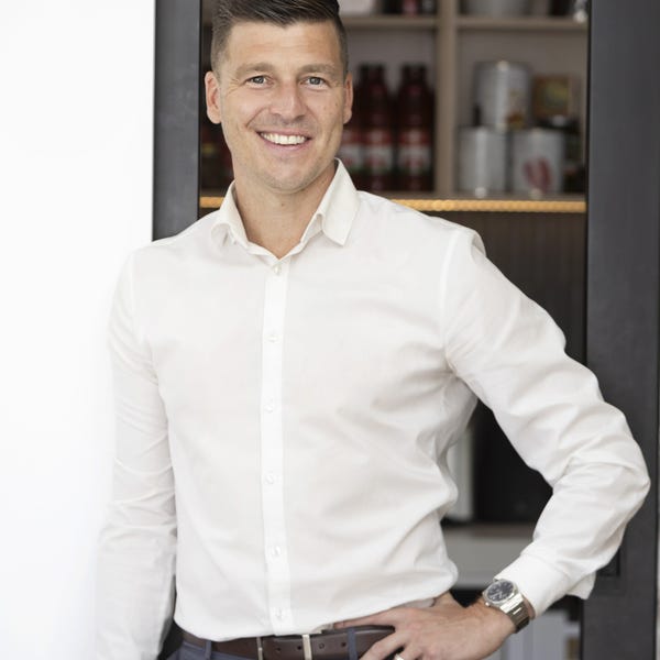 Steele Sexton