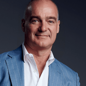 Ric Serrao