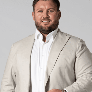 Clinton Eastell