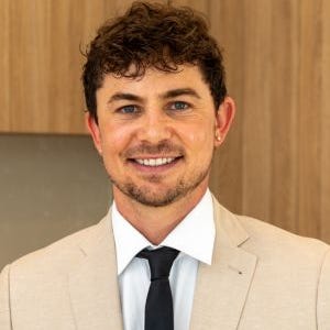 Steven Baksa