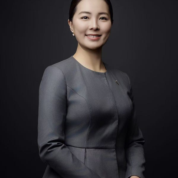 Juliette Zhou