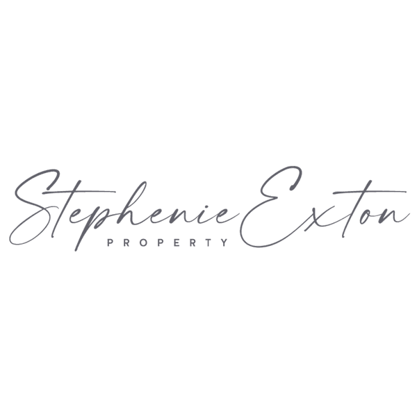 Stephenie Exton Property logo