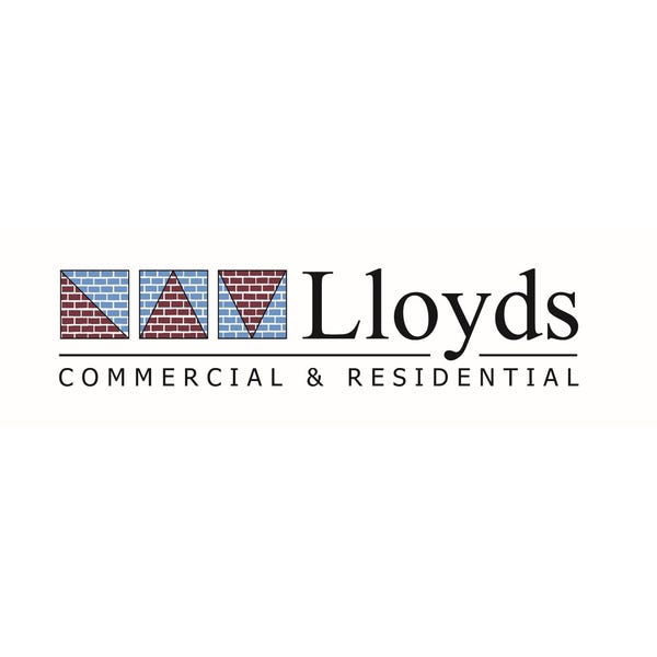Lloyds Real Estate Australia - CARRARA logo