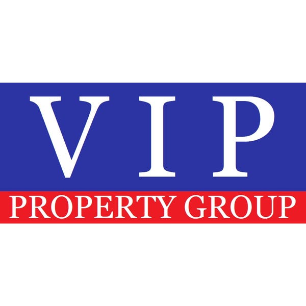 VIP PROPERTY GROUP logo