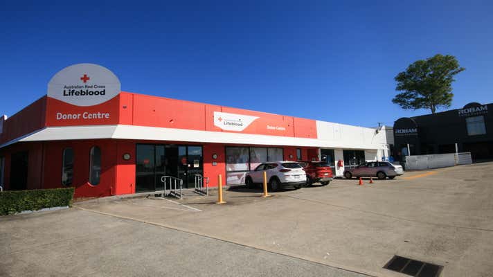 Leased Showroom & Large Format Retail at 1/61 Ferry Rd, Southport, QLD ...