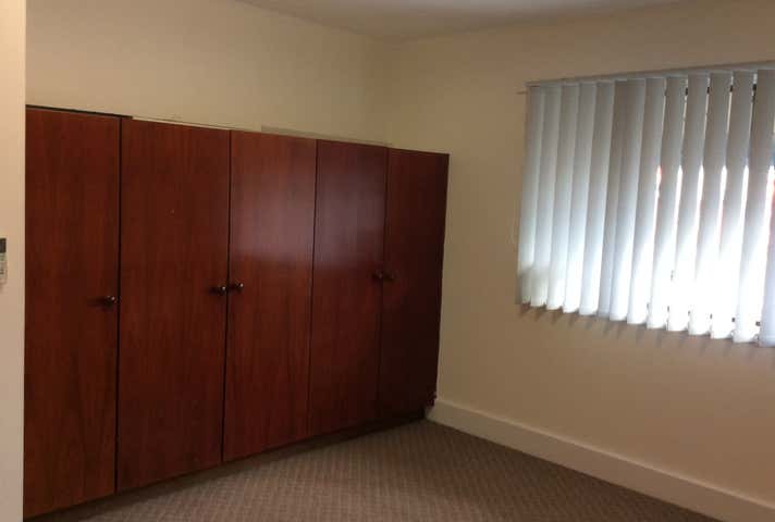 152 Francisco Street Belmont WA 6104 - Image 6