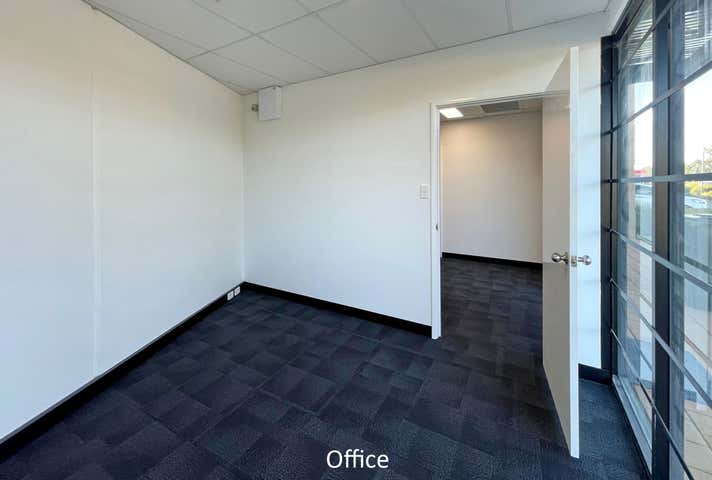 Unit 4a, 1924 Beach Road Malaga WA 6090 - Image 5