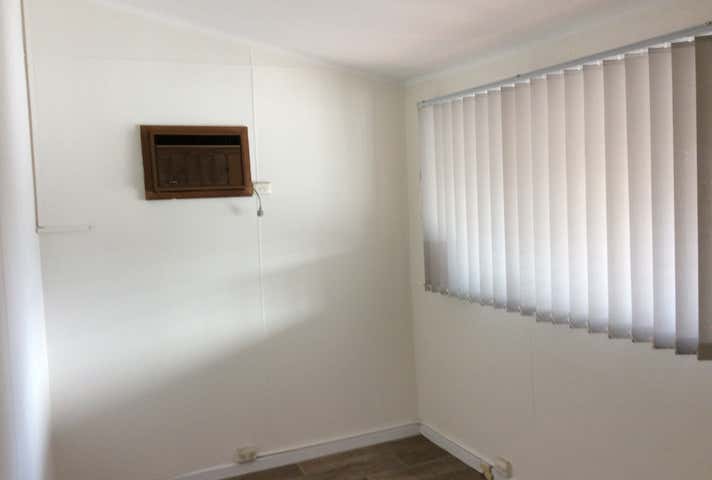 152 Francisco Street Belmont WA 6104 - Image 7