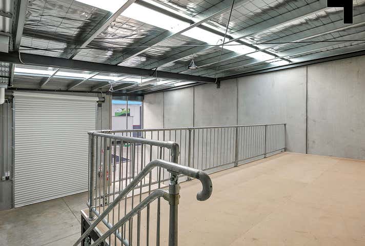 7/4 Network Drive Truganina VIC 3029 - Image 3