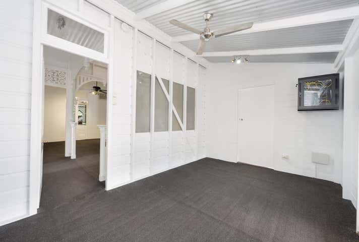 7 Woolcock Street Hyde Park QLD 4812 - Image 8