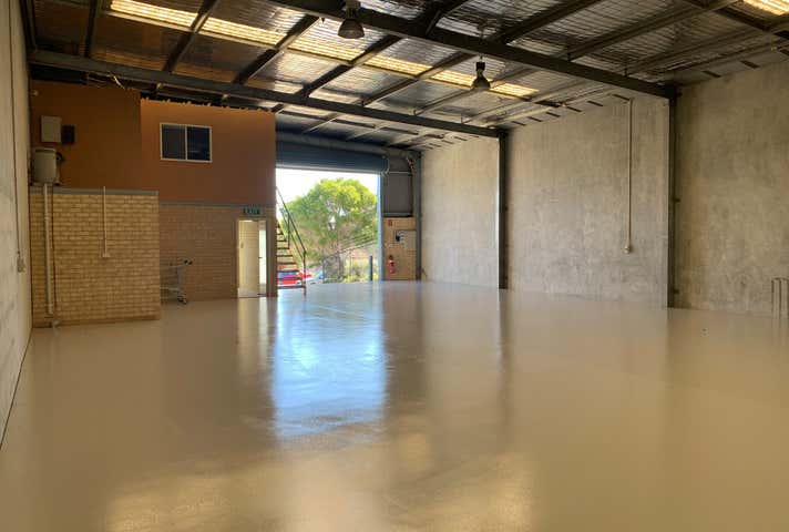 1/14 Parkinson Lane Kardinya WA 6163 - Image 7