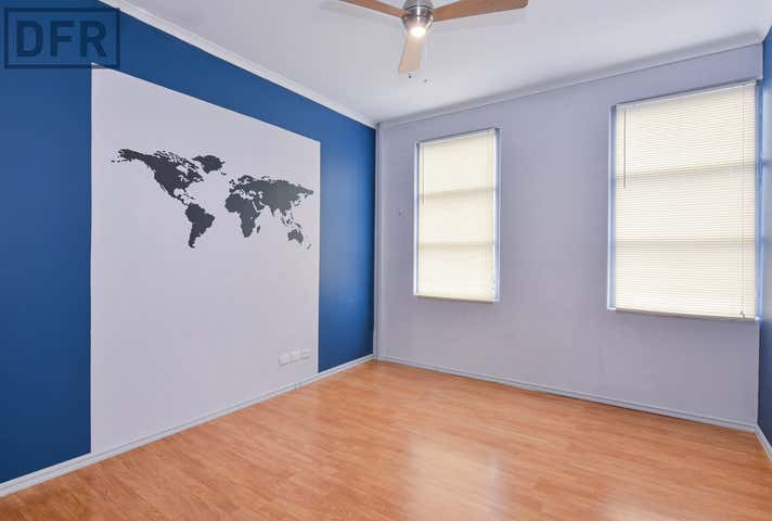 5/10 Hammond Road Cockburn Central WA 6164 - Image 10