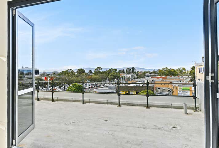 202/73-75 Kingsway Glen Waverley VIC 3150 - Image 9