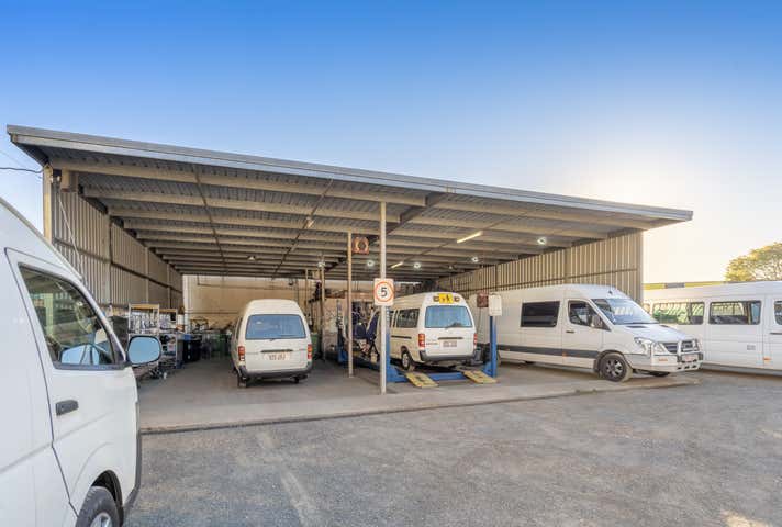 16 Coal Street Bundamba QLD 4304 - Image 9