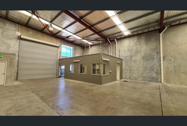 104 Furniss Rd Landsdale WA 6065 - Image 10