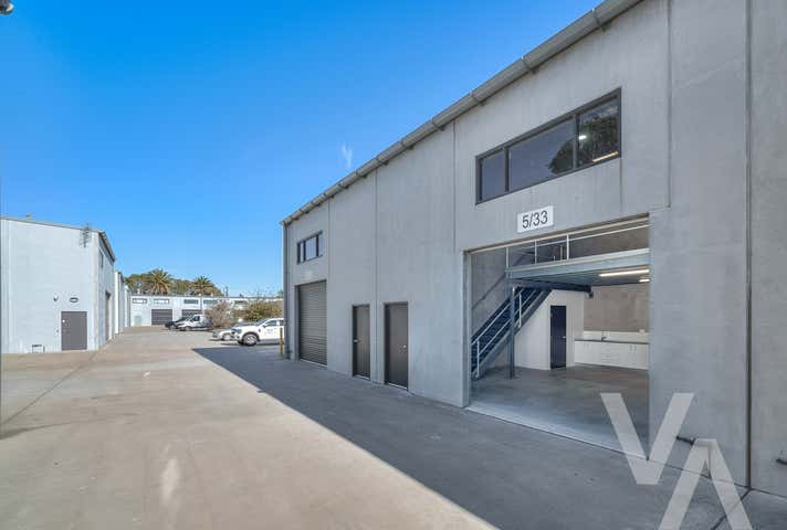5/33 Darling Street Carrington NSW 2294 - Image 1