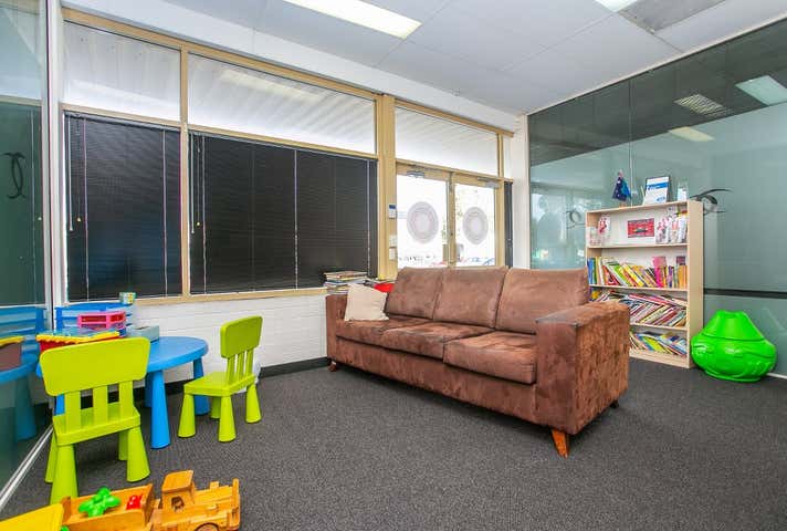 8 Cobbler Place Mirrabooka WA 6061 - Image 9