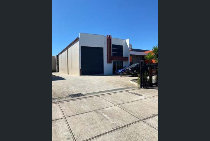 5 Katherine Drive Ravenhall VIC 3023 - Image 1