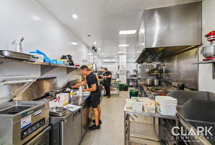 8/240 Varsity Parade Varsity Lakes QLD 4227 - Image 7