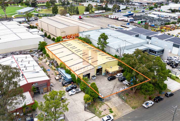 17 York Road Ingleburn NSW 2565 - Image 2